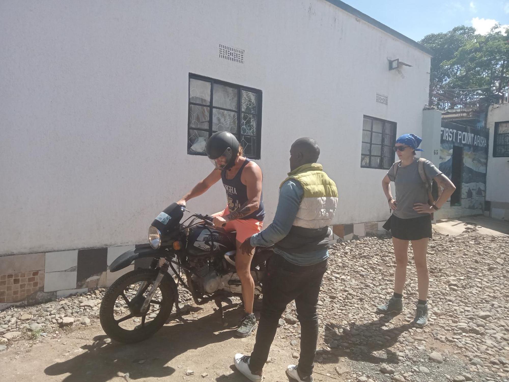 First Point Arusha Hostel Eksteriør billede